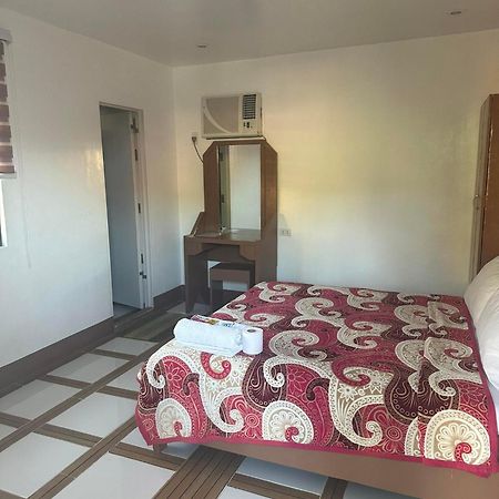 Stefanie Grace Paradise Inn Лобок Экстерьер фото