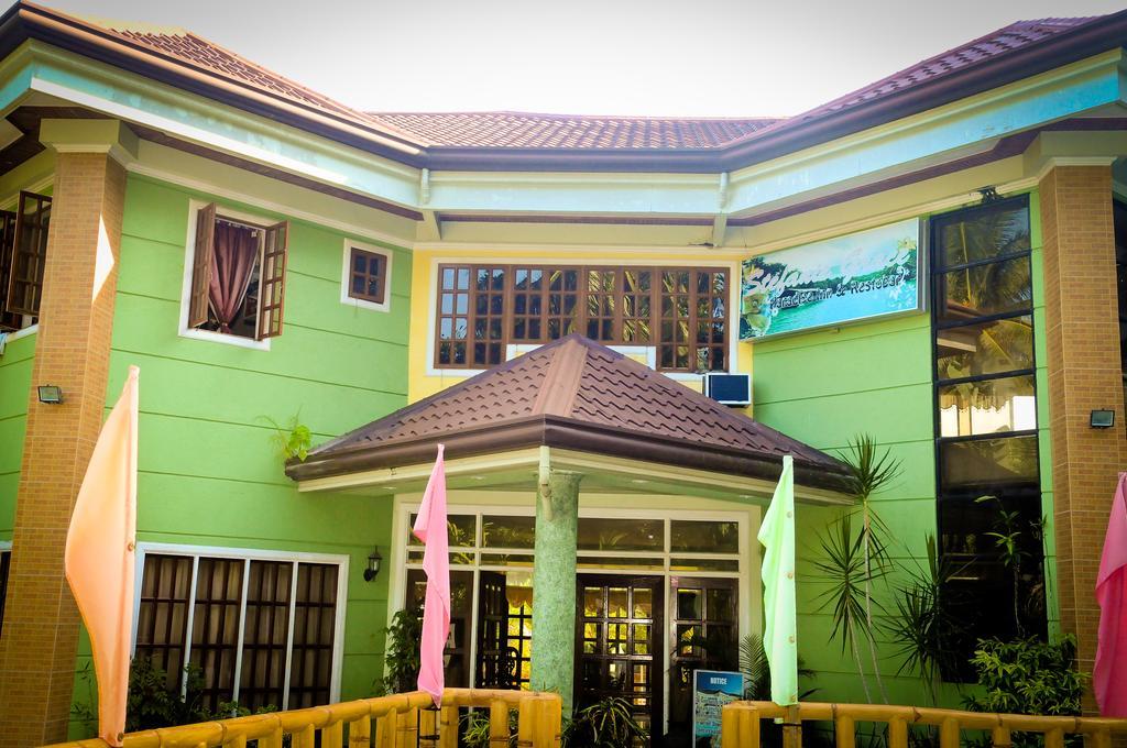 Stefanie Grace Paradise Inn Лобок Экстерьер фото