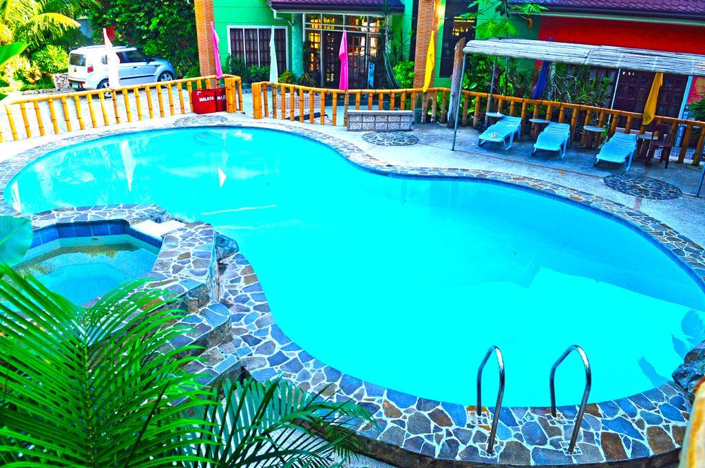 Stefanie Grace Paradise Inn Лобок Экстерьер фото