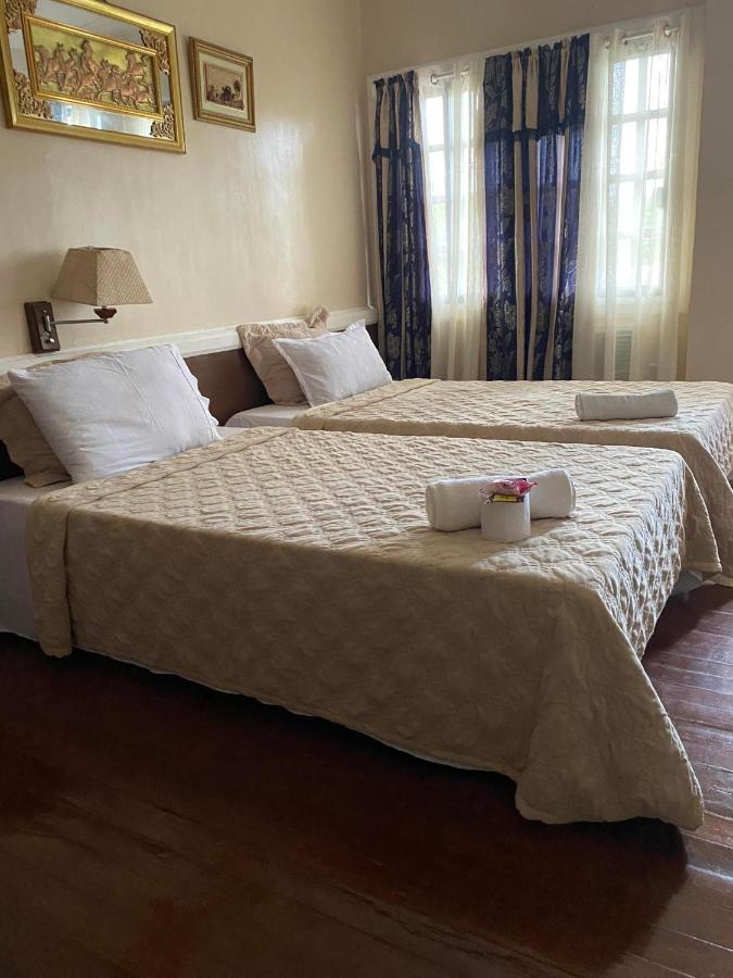 Stefanie Grace Paradise Inn Лобок Экстерьер фото