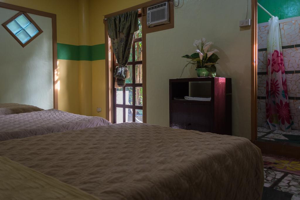 Stefanie Grace Paradise Inn Лобок Экстерьер фото