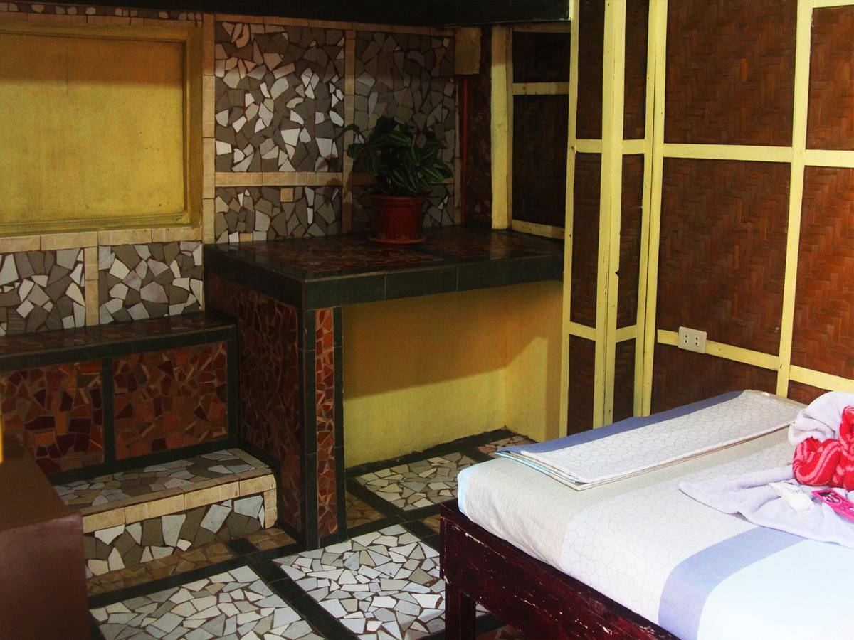 Stefanie Grace Paradise Inn Лобок Экстерьер фото