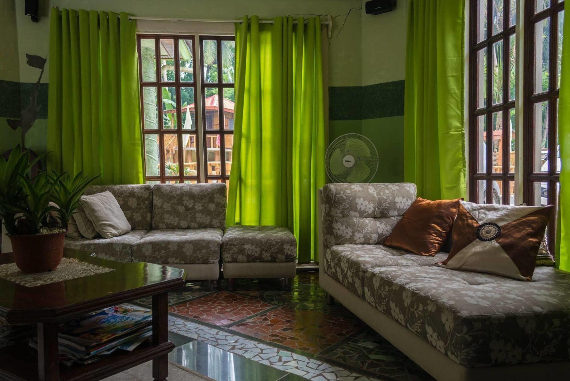Stefanie Grace Paradise Inn Лобок Экстерьер фото